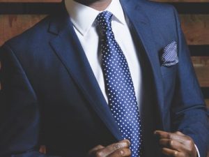 Klassischer Anzug für Herren muss nicht langweilig sein